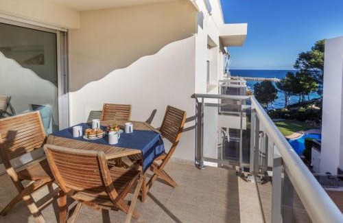 Calafat Apartamento | Apartment Cala Llobeta by Interhome