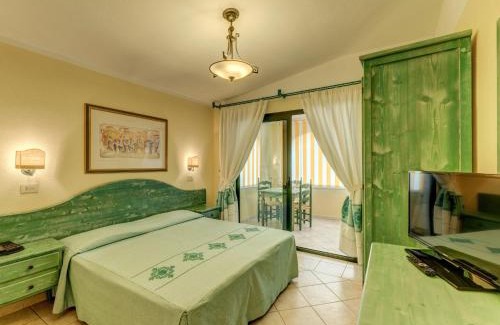 Sos Alinos Apartamento | Apartment Cala Viola-1 by Interhome