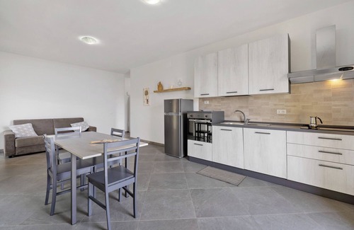Zignago Apartamento | Apartamento 'Camera 5' con vistas a la montaña, Wi-Fi y aire acondicionado