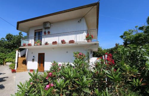 Silo Apartamento | Apartment Car Marica