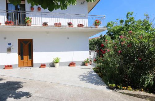 Silo Apartamento | Apartment Car Marica