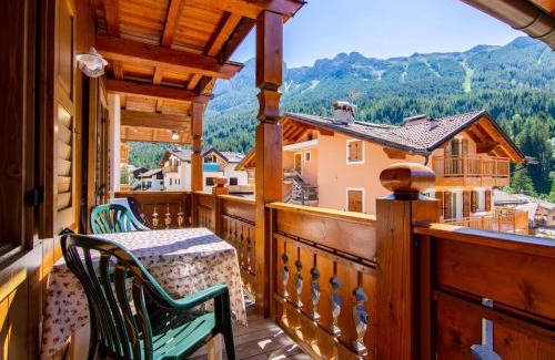 Soraga Apartamento | Apartment Carmen-3 by Interhome