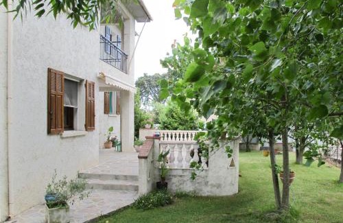 Abbazia Apartamento | Apartment Casa Antoinette by Interhome
