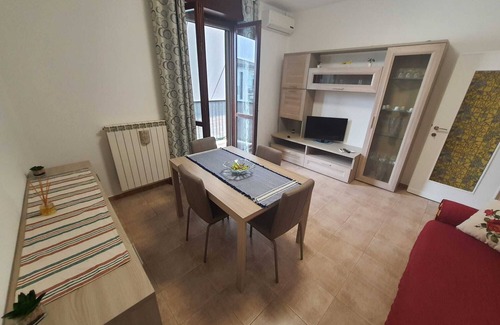 Liscate Apartamento | Apartment casa antonio 10 minutes from linate 35 minutes from bergamo