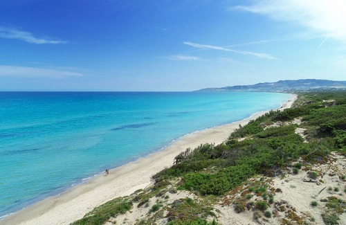 Tottubella Apartamento | Apartment 'Casa Ares' with Shared Garden, Wi-Fi and Air Conditioning