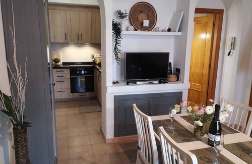 Torrevieja Apartamento | "Casa Cozy" con vista al mar, piscina, Wi-Fi, aire acondicionado y terraza