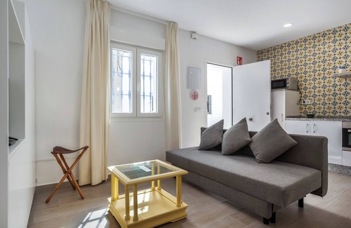 San Ambrosio Apartamento | Apartamento 'Casa de 10 - 4I' con vistas a la montaña, piscina compartida y Wi-Fi