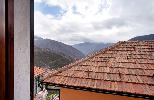 Armo Apartamento | Apartment 'Casa Di Nonno Pietro' with Mountain View, Private Terrace and Balcony