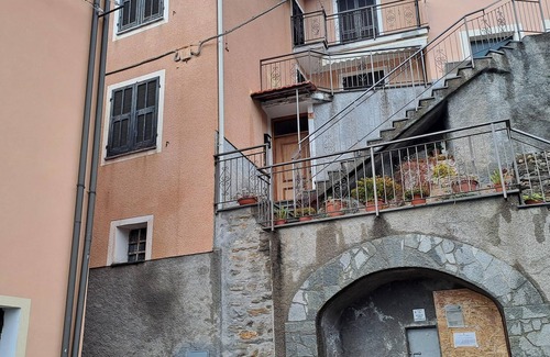 Armo Apartamento | Apartment 'Casa Di Nonno Pietro' with Mountain View, Private Terrace and Balcony