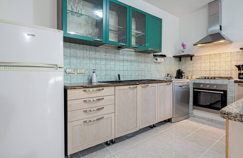 Padru Apartamento | Apartamento 'Casa Elisa' con vistas a la montaña, Wi-Fi y aire acondicionado