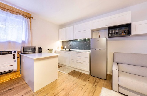 Vigo di Cadore Apartamento | Apartamento 'Casa Fiocco di Neve' con vistas a la montaña, jardín compartido y Wi-Fi