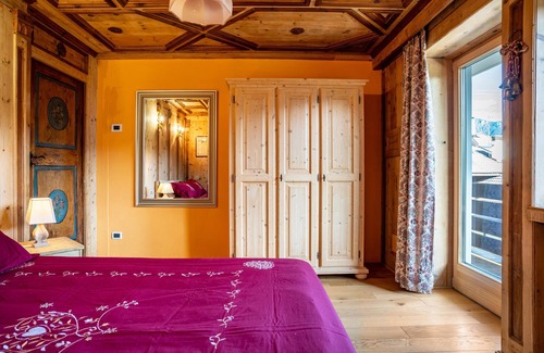 Carano Apartamento | Apartment 'Casa Francesca' with Mountain View, Private Terrace and Wi-Fi