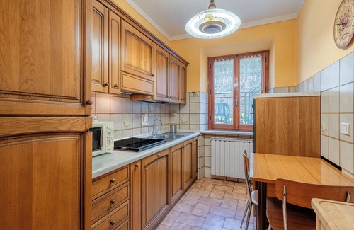San Marcello Piteglio Apartamento | Apartamento 'Casa Gaia' con vistas a la montaña