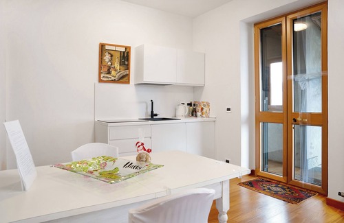 Alba Apartamento | Apartamento 'Casa Gallinotto' con jardín privado, Wi-Fi y aire acondicionado