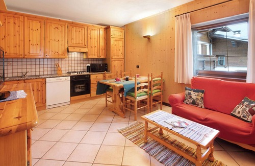 Valdisotto Apartamento | Apartamento 'Casa Grafa Bormio' con vistas a la montaña, jardín compartido y Wi-Fi