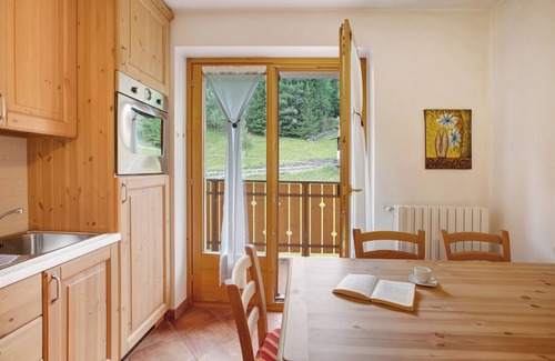 Santa Caterina Valfurva Apartamento | Apartamento 'Casa Michela Trilocale 7' con vistas a la montaña, terraza compartida y Wi-Fi
