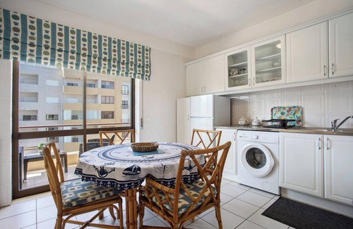 Figueira da Foz Apartamento | Apartamento 'Casa Do Mar' con vistas al mar, Wi-Fi y aire acondicionado