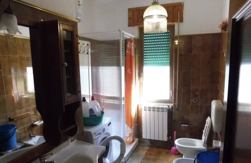 Perfugas Apartamento | Apartamento "Casa Rosa" con vistas a la montaña, balcón y Wi-Fi