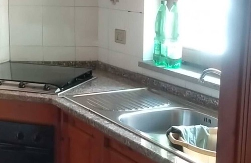Ciro Apartamento | Apartamento 'Casa Rosa' con vistas al mar, terraza privada y aire acondicionado