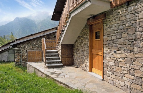 Casteldelfino Apartamento | Apartamento "Casa Sasia" con vistas a la montaña y Wi-Fi