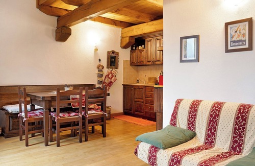 Vernante Apartamento | Apartamento 'Casa Sul Fiume' con vistas a la montaña, balcón y Wi-Fi
