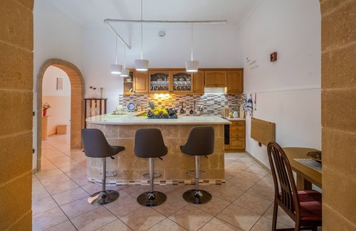 Guagnano Apartamento | Apartamento Casa Vacanza Patrizia con A/C y jardín