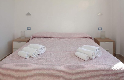 Irgoli Apartamento | Apartamento "Casa Vacanze Irgoli" con vistas a la montaña, balcón y Wi-Fi