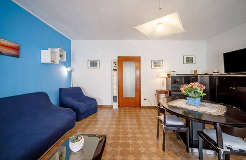 Old Town Apartamento | Apartamento que admite mascotas Casa Vacanze Mare Blu con jardín, balcones y Wi-Fi