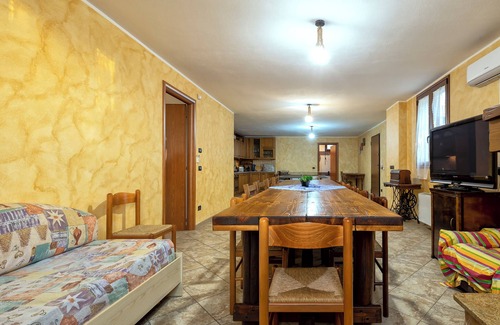 Olmedo Apartamento | Apartamento 'Casa Vacanze Vicino ad Alghero' con terraza, jardín y Wi-Fi