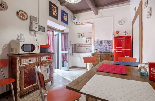 Vitorchiano Apartamento | Apartamento "Casetta dei Nonni" con balcón y Wi-Fi
