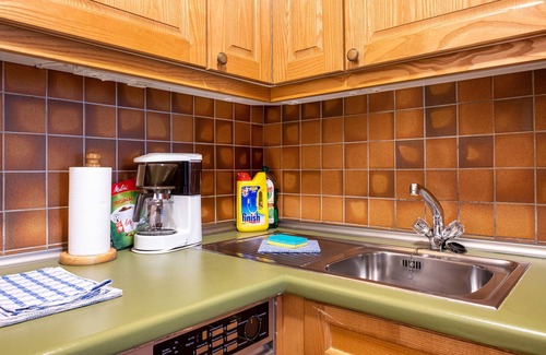 Canazei Apartamento | Apartamento 'Cesa Soramurat Appartamento 7' con vistas a la montaña, terraza privada y Wi-Fi