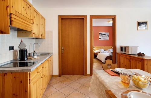 Santa Caterina Valfurva Apartamento | Apartamento 'Chalet Primula 11' con vistas a la montaña, terraza privada y Wi-Fi