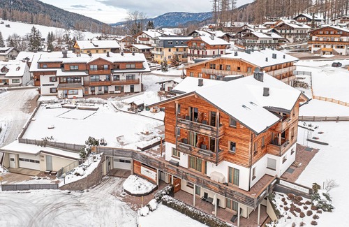 Sesto Apartamento | Apartamento 'Chalet Rudana A para 2 personas' con vistas a la montaña, terraza privada y wifi