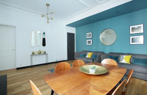 Faubourg Saint-Germain Apartamento | Apartment Champ de Mars - Tour Eiffel by Studio prestige