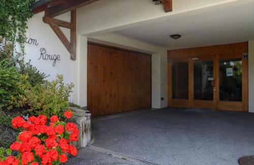 Chesieres Apartamento | Apartment Chaperon Rouge B5 by Interhome