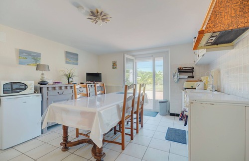 Cancale Apartamento | Apartamento 'Charmant De Plein Pied' con Jardín Privado y Wi-Fi