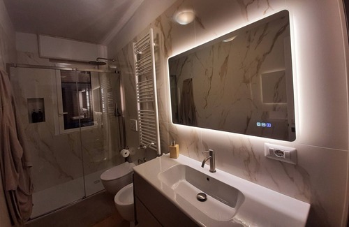 Bollate Apartamento | Apartment 'Charme House' with Balcony and Wi-Fi