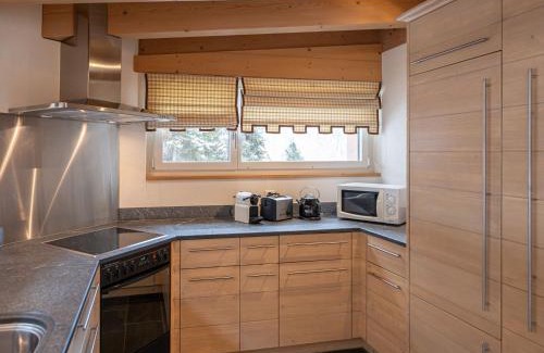 Samedan Apartamento | Apartment Chesa Crusch 7 by Interhome