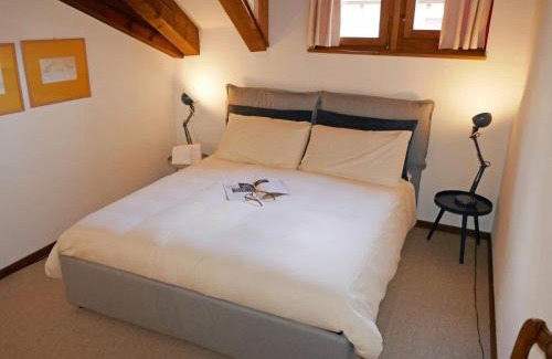 Sils-Maria Apartamento | Apartment Chesa Prasüra 10 by Interhome