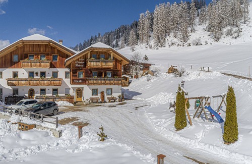 La Valle Apartamento | Apartamento Ciasa Raut App Santa Berbura con vistas a la montaña, balcón y Wi-Fi