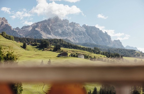 Badia Apartamento | Apartamento 'Ciasa Willy Conturines' con vistas a la montaña, balcón y Wi-Fi