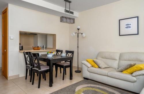 Marbella Apartamento | Apartment Cielo y mar Samara by Interhome