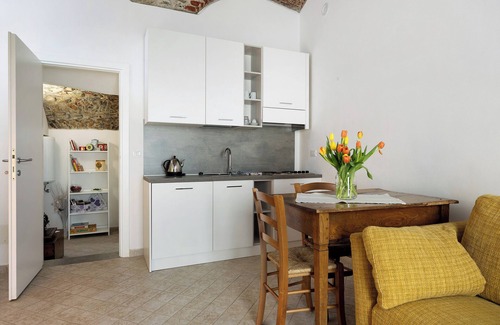 Toirano Apartamento | Apartamento 'Ciliegio Agriturismo La Ferla' con terraza privada y aire acondicionado