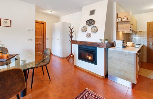 Isolaccia Apartamento | Apartamento 'Cima De' Piazzi' con vistas a la montaña, balcón y Wi-Fi