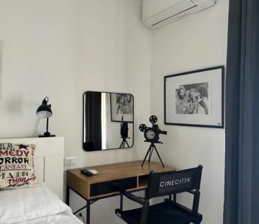 Quartiere XXIV Don Bosco Apartamento | Apartment Cinecittà