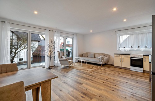 Bad Duerrheim Apartamento | Apartamento 'City Villa Bad Dürrheim' con balcón y Wi-Fi