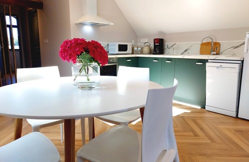 Belmesnil Apartamento | Apartamento-Confortable-Baño privado con bañera-Vista al campo