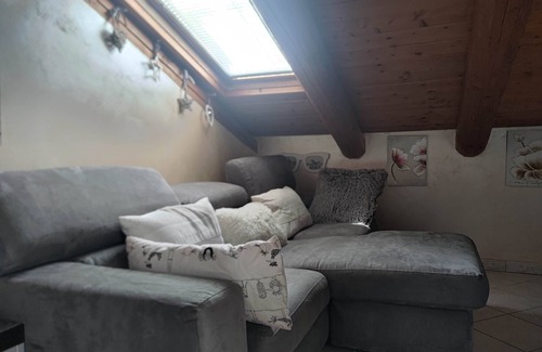 Sommariva Perno Apartamento | Apartment complete with fully equipped kitchen, refrigerator, dishwasher, tv, wifi, airco.
