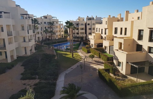 Corvera Apartamento | Apartamento Corvera Golf con vistas a la montaña, piscina compartida y Wi-Fi