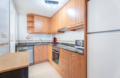 Torreblanca Apartamento | Apartment 'Costa Del Azahar' with Shared Pool and Air Conditioning